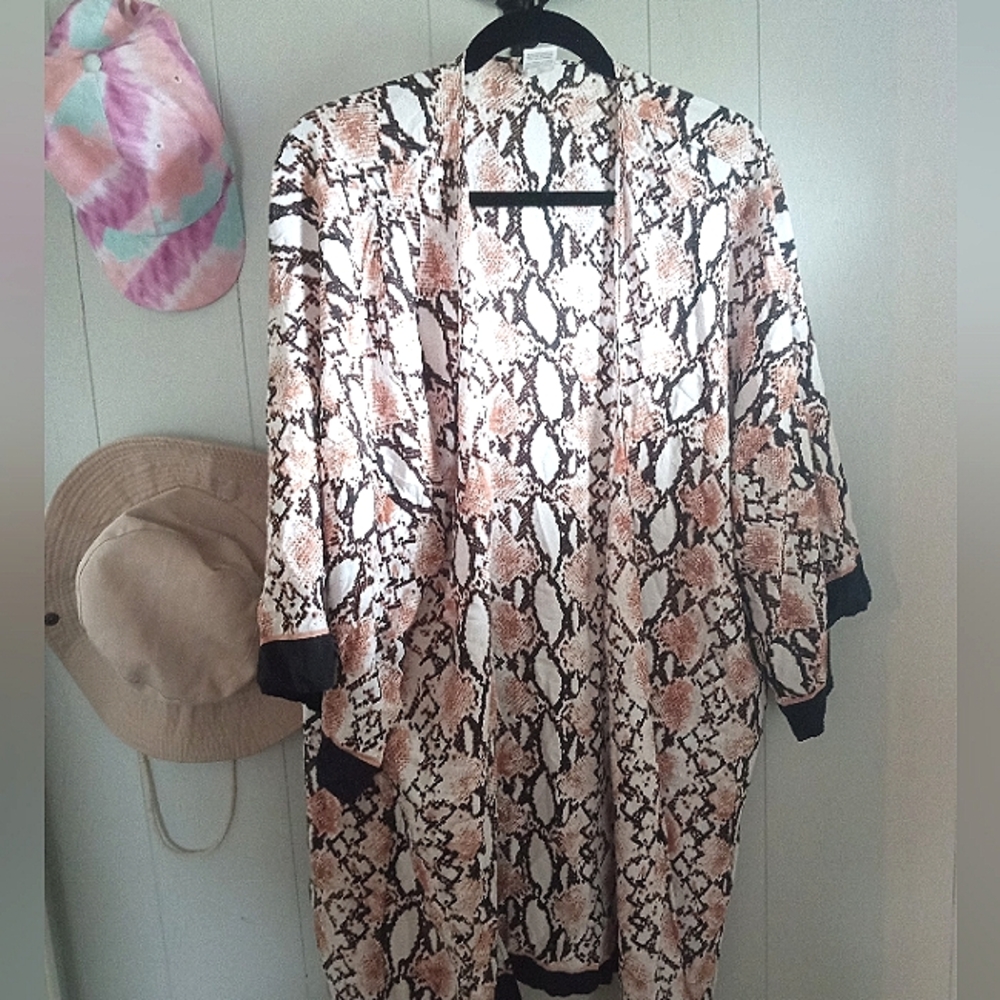 Unbranded (2X-3X) Snake Kimono 181T1